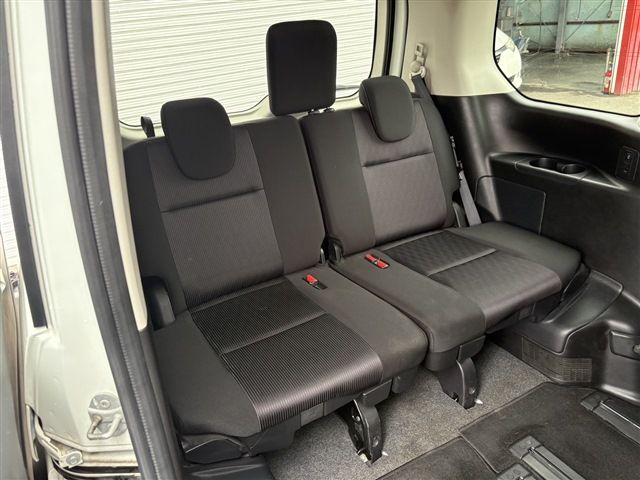 NISSAN SERENA  S-HYBRID 4WD 2019