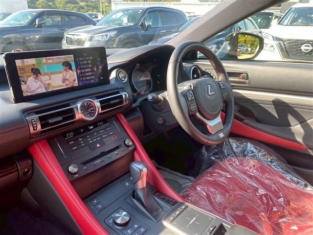 TOYOTA LEXUS RC300h 2023