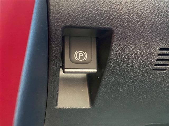 TOYOTA LEXUS RC300h 2023