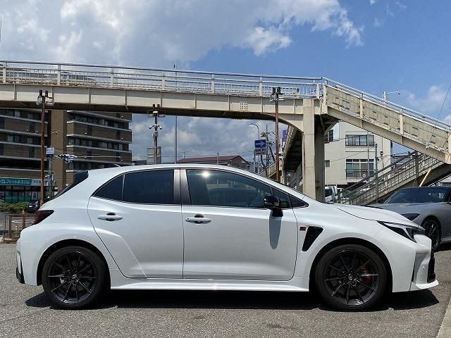 TOYOTA GR COROLLA 2023