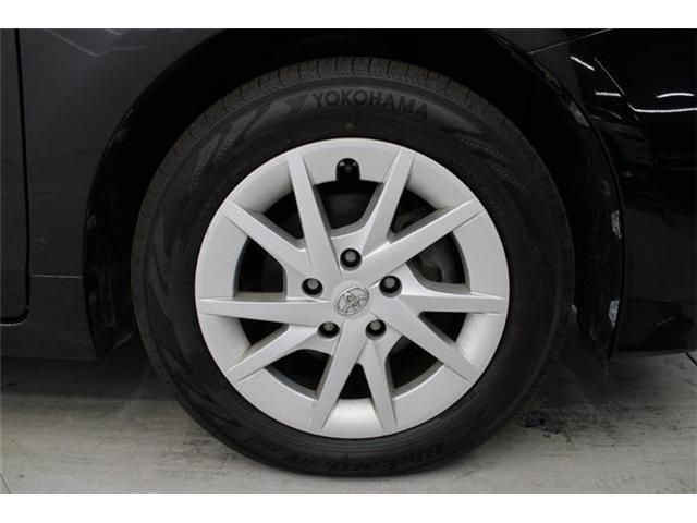 TOYOTA PRIUS Alpha 2015