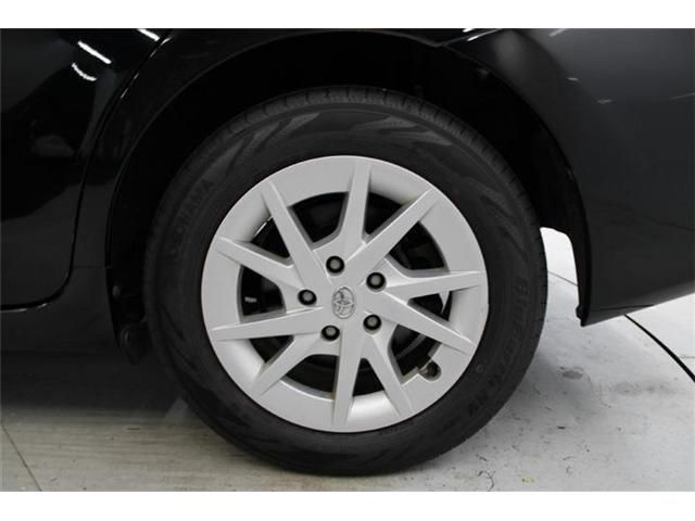 TOYOTA PRIUS Alpha 2015