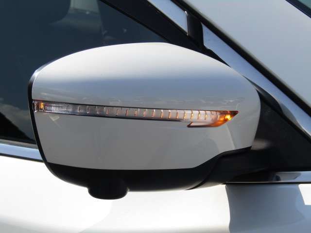 NISSAN X-TRAIL 4WD 2016