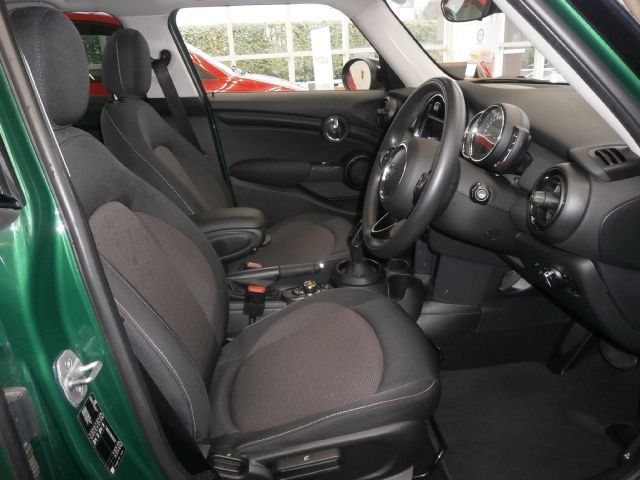 BMW MINI COOPER D 5DOOR 2020