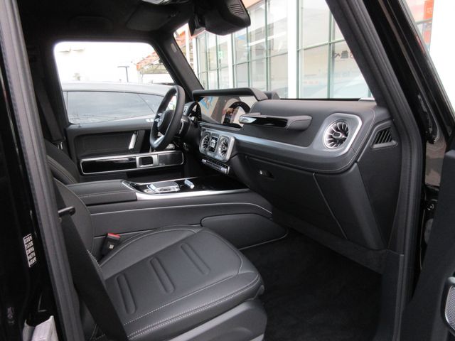 MERCEDES BENZ MERCEDES BENZ G class 2025