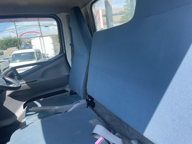 MITSUBISHI CANTER 2014