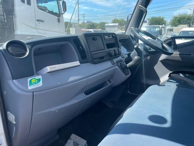 MITSUBISHI CANTER 2014