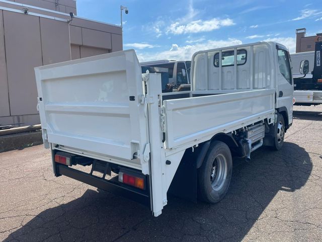 MITSUBISHI CANTER 2014