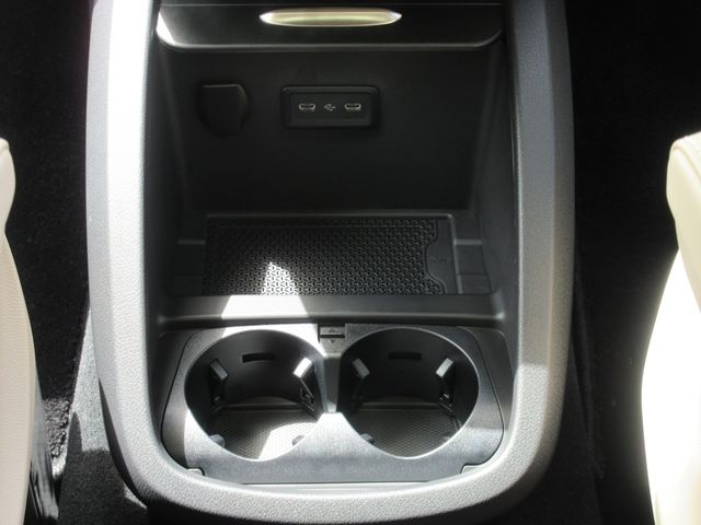 MERCEDES BENZ MERCEDES BENZ V class 2025