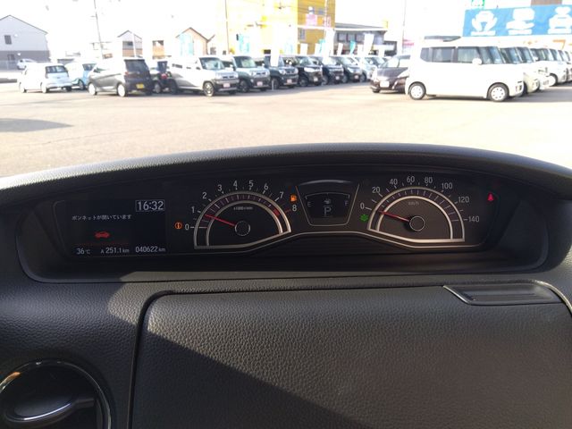 HONDA N BOX CUSTOM 4WD 2019