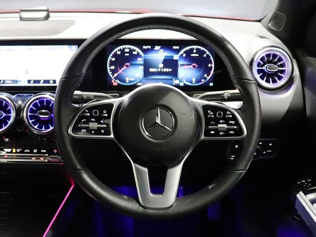 MERCEDES BENZ MERCEDES BENZ GLB 2022