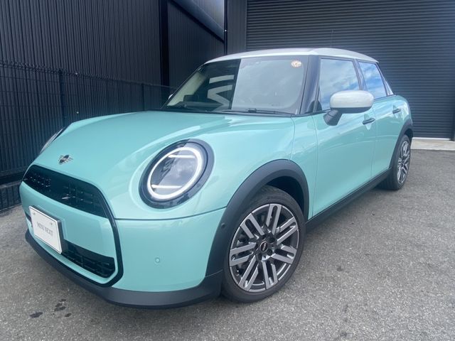 BMW MINI COOPER 5DOOR 2025