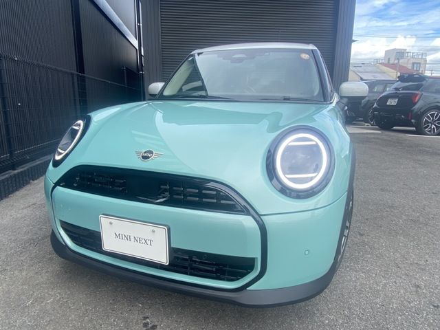 BMW MINI COOPER 5DOOR 2025