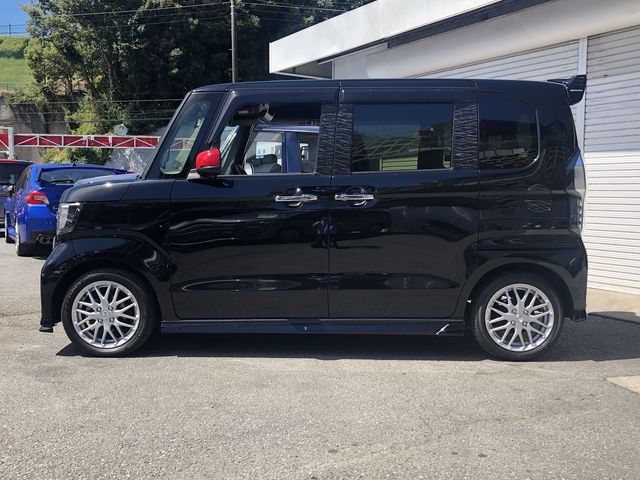 HONDA N BOX CUSTOM 2021