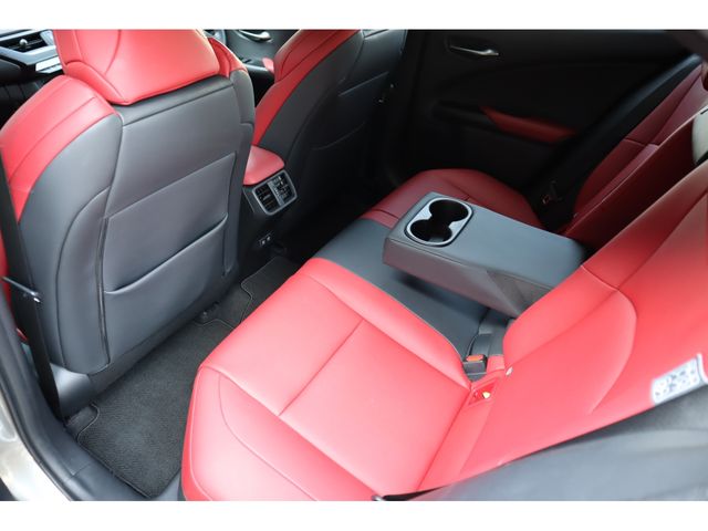 TOYOTA LEXUS UX200 2020