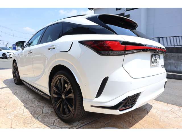 TOYOTA LEXUS RX500h 2023