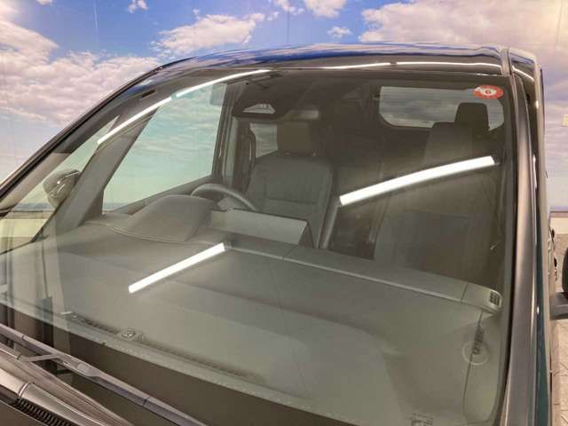 TOYOTA NOAH 4WD 2023