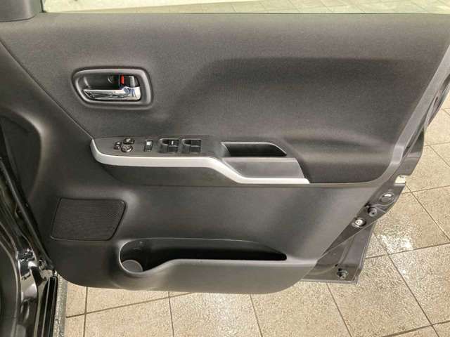 SUZUKI SOLIO BANDIT 4WD 2015