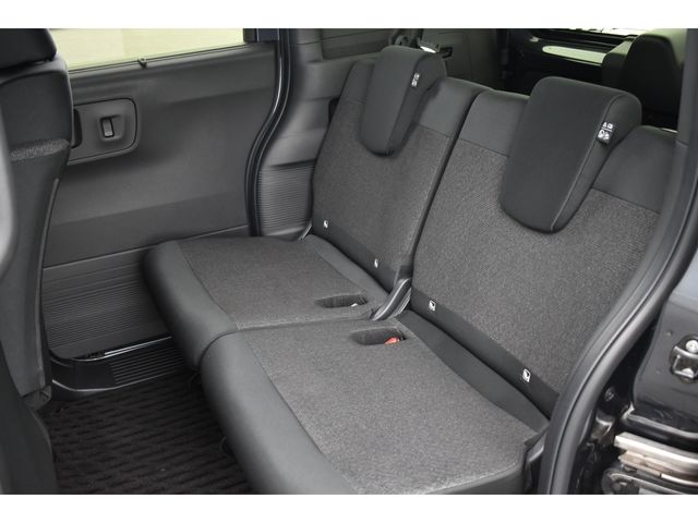 HONDA N BOX CUSTOM 2023