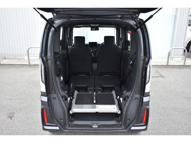 HONDA N BOX CUSTOM 2023