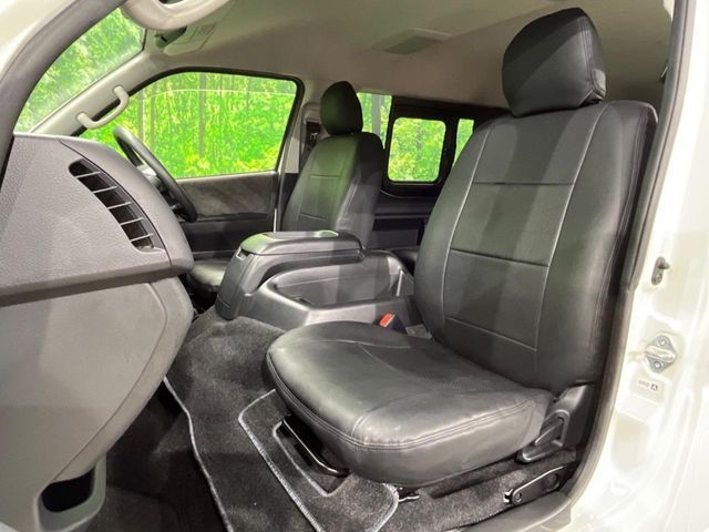 TOYOTA HIACE wagon 4WD 2019