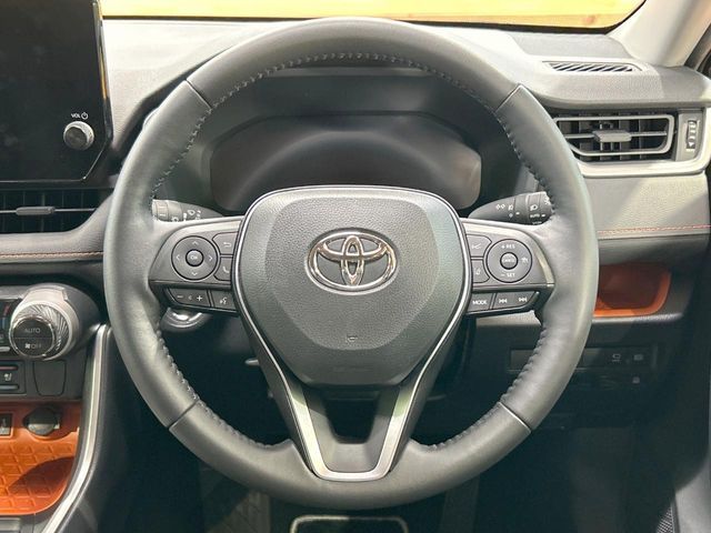 TOYOTA RAV4 4WD 2023