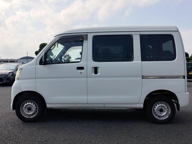 DAIHATSU HIJET CARGO 2014