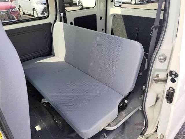 DAIHATSU HIJET CARGO 2014