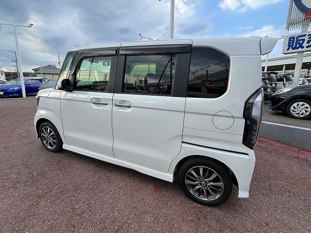 HONDA N BOX CUSTOM 2022