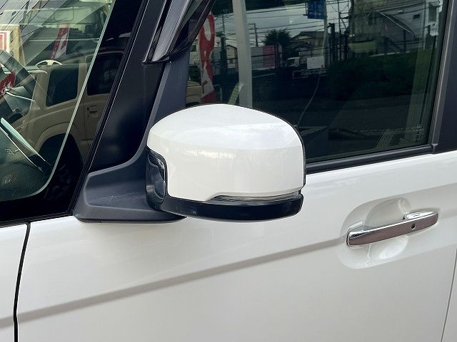 HONDA N BOX CUSTOM 2022