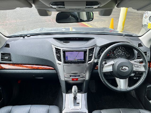 SUBARU LEGACY B4 2011