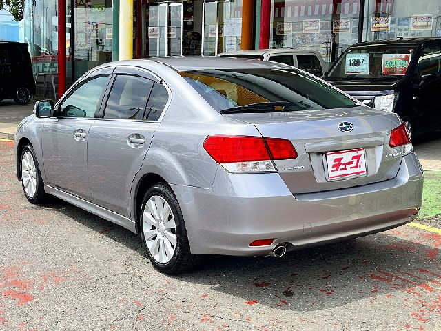 SUBARU LEGACY B4 2011