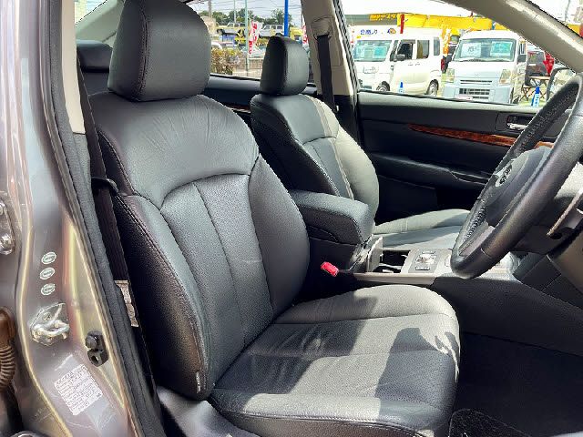 SUBARU LEGACY B4 2011