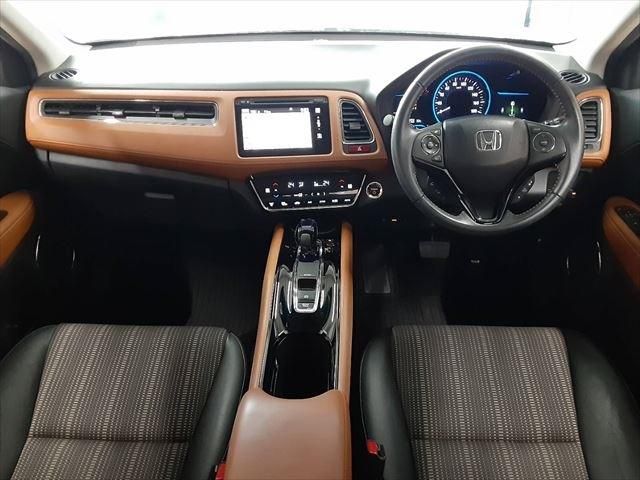 HONDA VEZEL HYBRID 2014