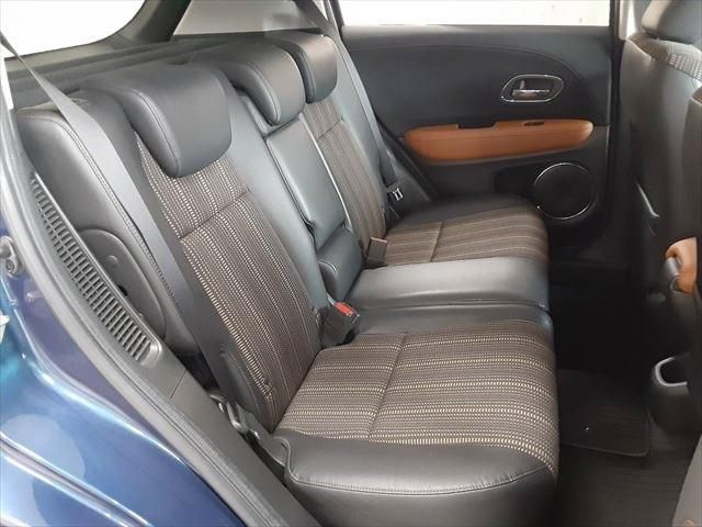 HONDA VEZEL HYBRID 2014