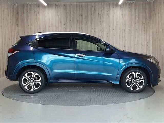 HONDA VEZEL HYBRID 2014