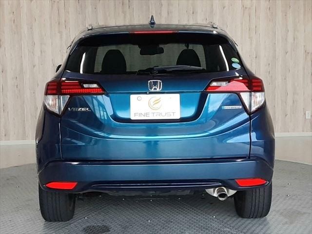 HONDA VEZEL HYBRID 2014