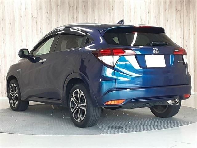 HONDA VEZEL HYBRID 2014