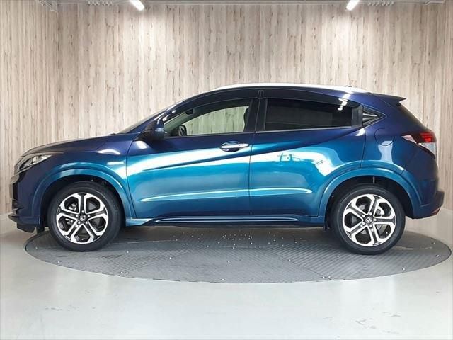 HONDA VEZEL HYBRID 2014