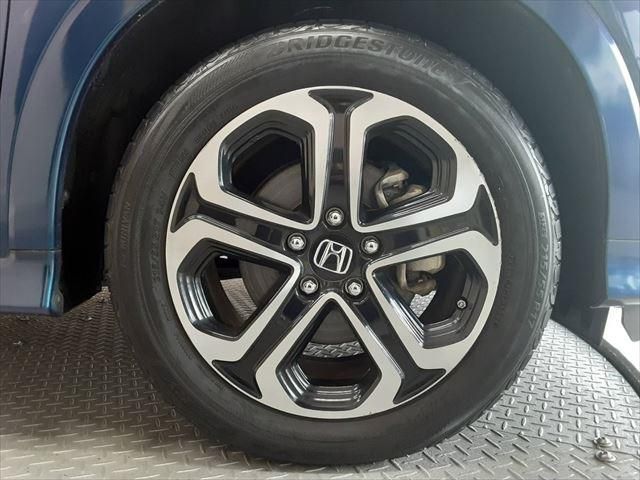 HONDA VEZEL HYBRID 2014