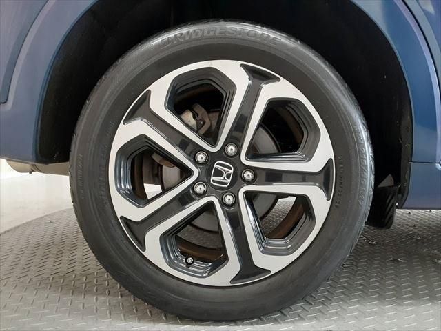 HONDA VEZEL HYBRID 2014