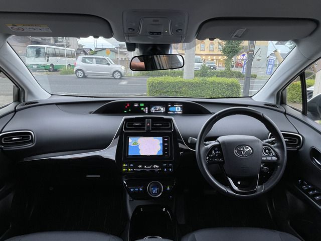 TOYOTA PRIUS PHV 2018