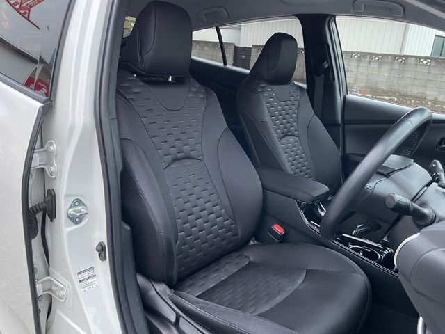 TOYOTA PRIUS PHV 2018