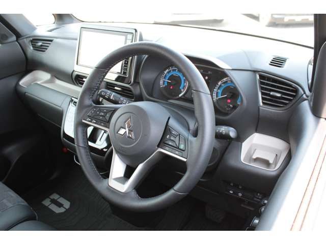 MITSUBISHI DELICA MINI 2025