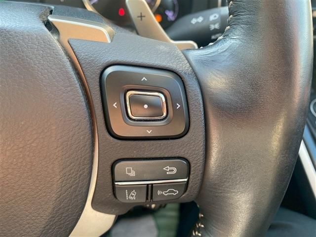 TOYOTA LEXUS IS300h 2018