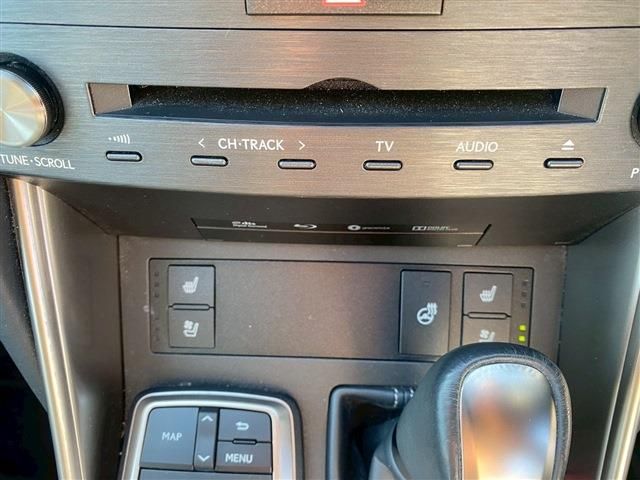 TOYOTA LEXUS IS300h 2018