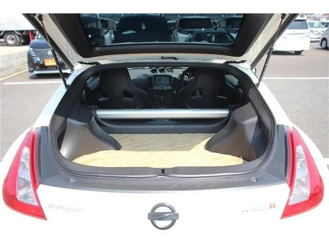 NISSAN FAIRLADY Z 2015