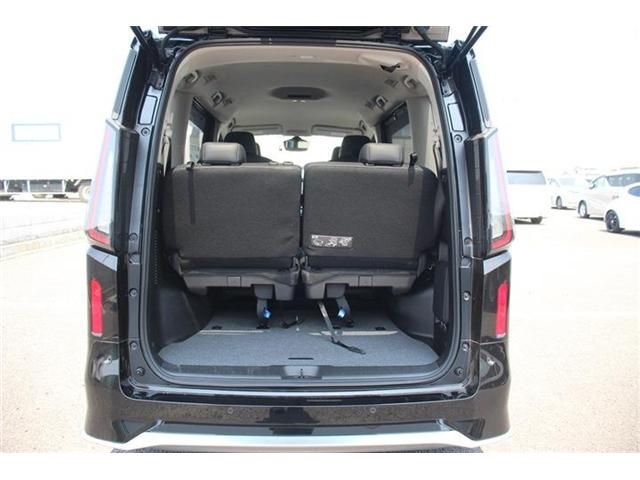 NISSAN SERENA  WG 2023