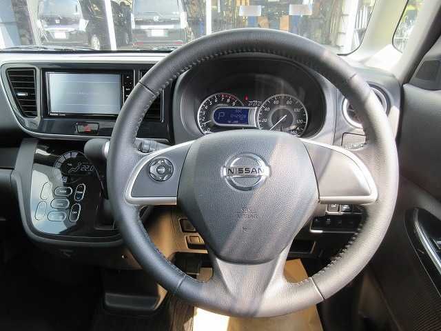 NISSAN DAYZ ROOX 2018