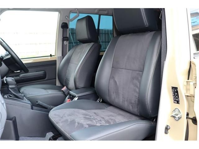 TOYOTA LANDCRUISER 70 2024